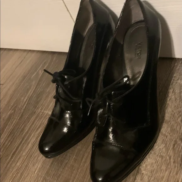 COPY - Victor Alfaro , Black Patent Lace Up Dress Shoes, Size 7, Good Condition - Picture 5 of 16